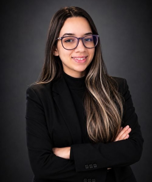 Louise Marina Coelho de Melo - Estagiário
